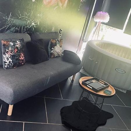 Loft D Isa Avec Wifi Netflix Daire Gesves Dış mekan fotoğraf