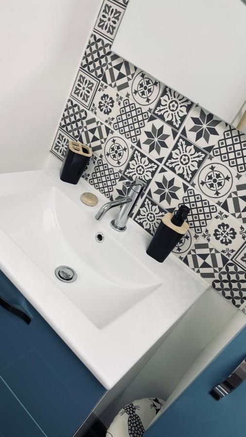 Loft D Isa Avec Wifi Netflix Daire Gesves Dış mekan fotoğraf