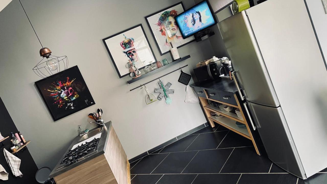 Loft D Isa Avec Wifi Netflix Daire Gesves Dış mekan fotoğraf