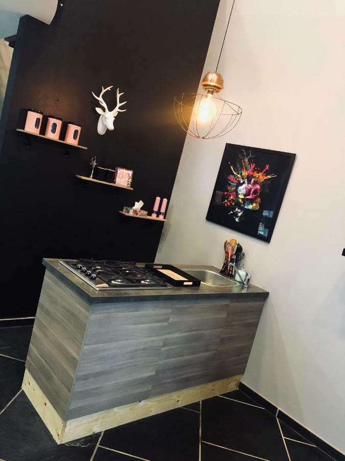 Loft D Isa Avec Wifi Netflix Daire Gesves Dış mekan fotoğraf