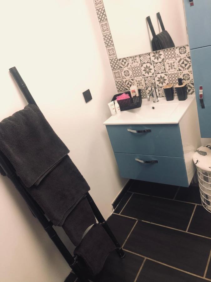 Loft D Isa Avec Wifi Netflix Daire Gesves Dış mekan fotoğraf